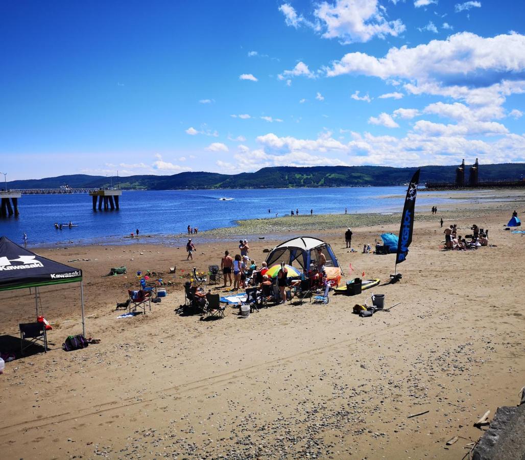 Auberge Des 21 La Baie Kültér fotó